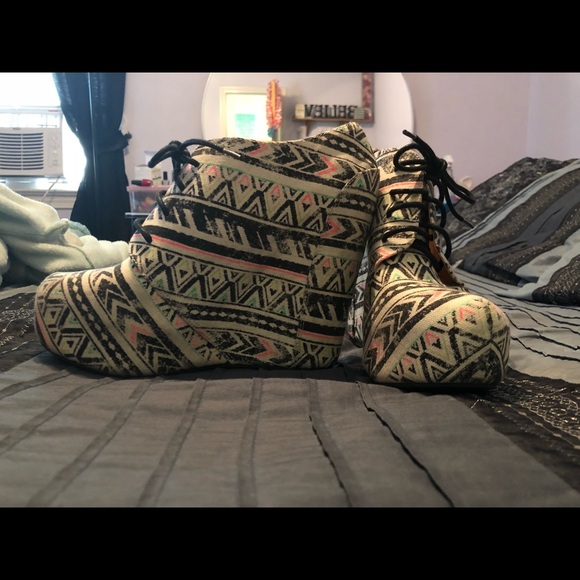 Booties - Picture 1 of 3